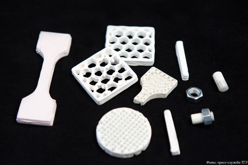 Ученые ТГУ разрабатывают методы 3D-печати многокомпонентных металлических и керамических деталей