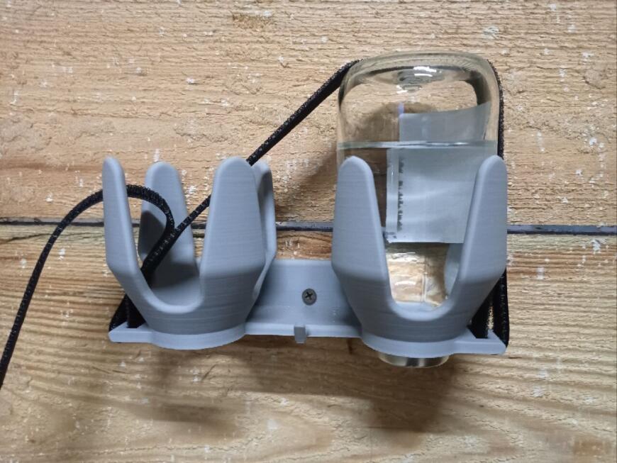 Подвес для капельницы настенный для 250мл и пакетов.