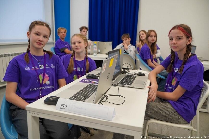 Более 1200 российских школьников стали призерами НТО Junior 2025 Более 1200 российских школьников стали призерами НТО Junior 2025