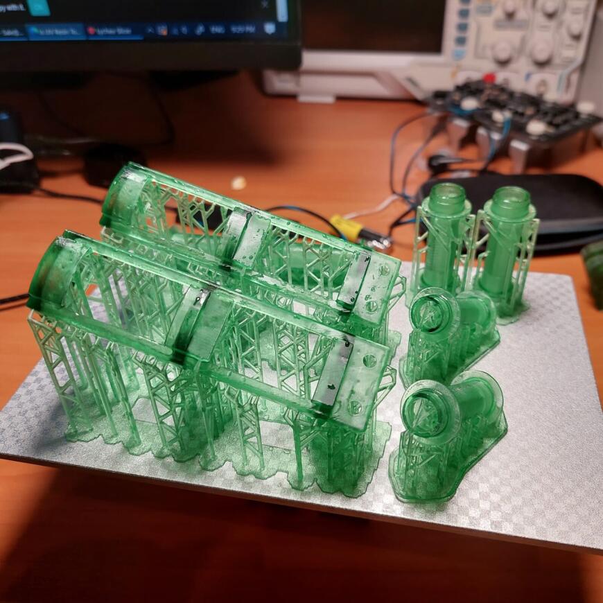 Первая печать фотополимером