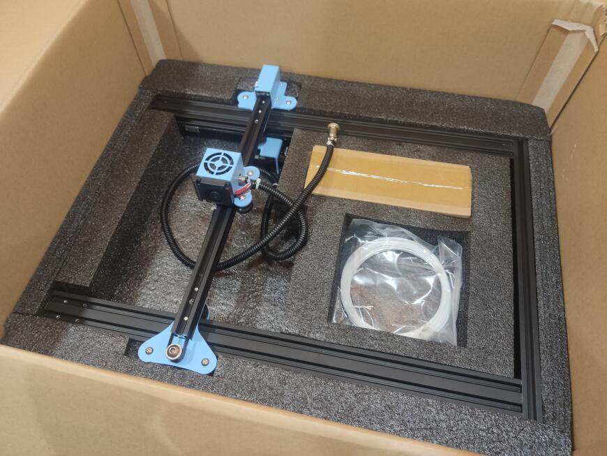 ZanYaptr 300*300*400. Обзор неизвестного и трудновыговариваемого принтера