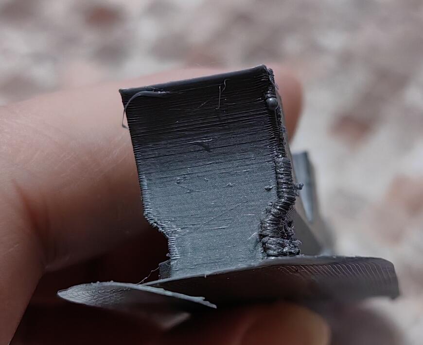 Непонятные наплывы в слайсере Creality Print.