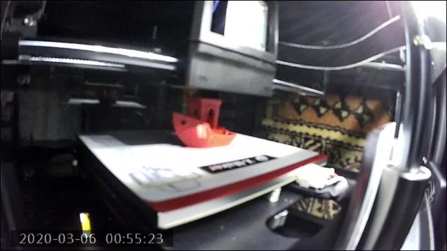Готовый принтер X-Maker ил семейства QIDI (предварительный обзор)