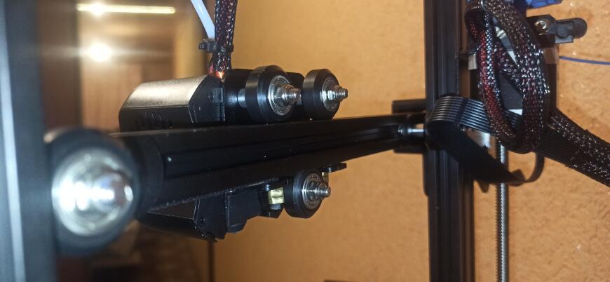 3D принтер Creality Ender 3 V2