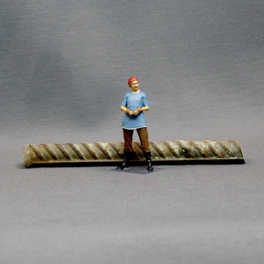 Крановщица