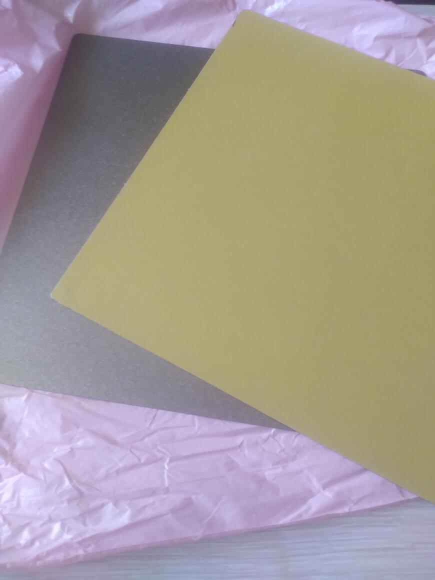 Гибкая магнитная пластина