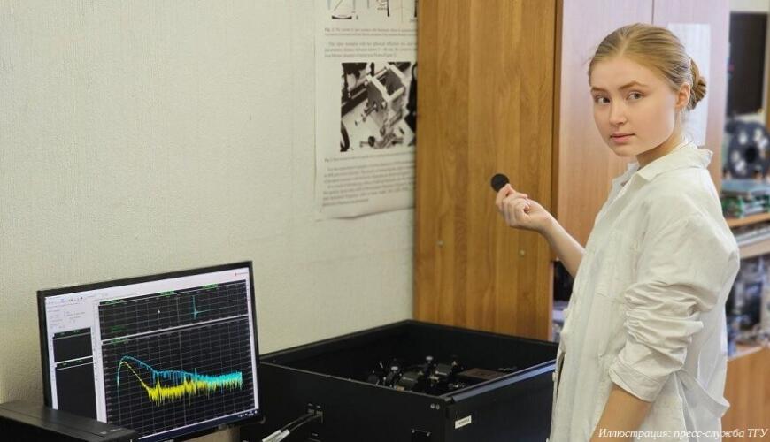 Аспирантка ТГУ создает материалы для 3D-печати компонентов электроники
