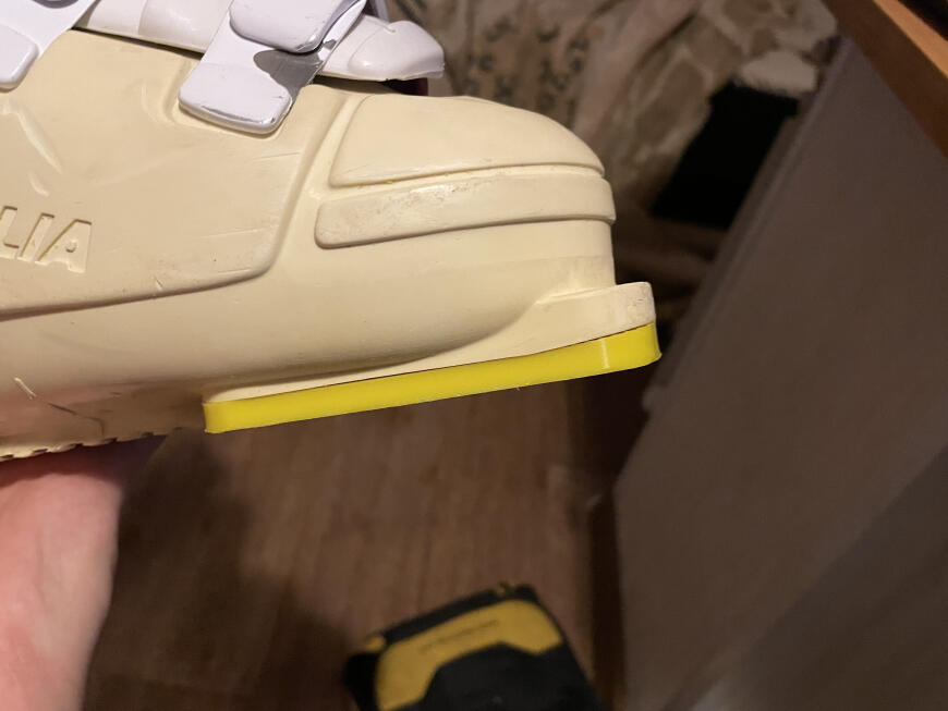 Накладки на подошву горнолыжных ботинок