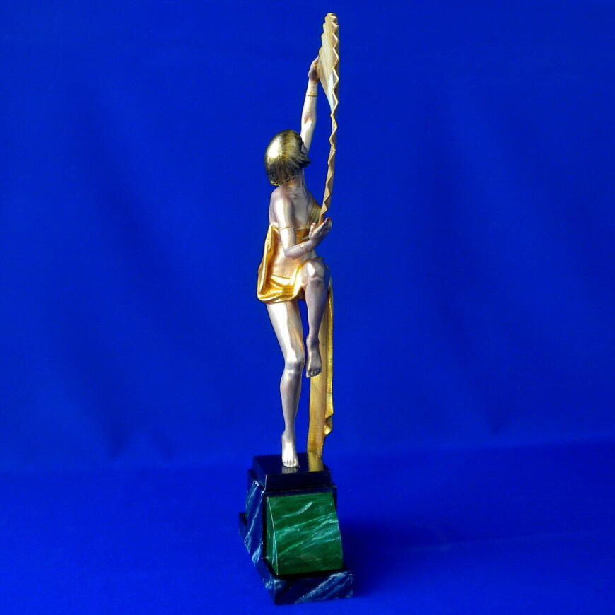 Скульптура в стиле арт-деко «Танцовщица с веером» и опыт печати тонкостенной детали.