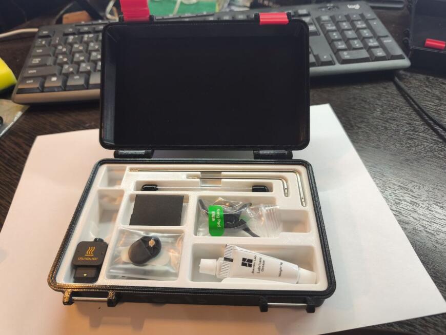 Сборка бамбуковой коробки для мелочевки для чайников.