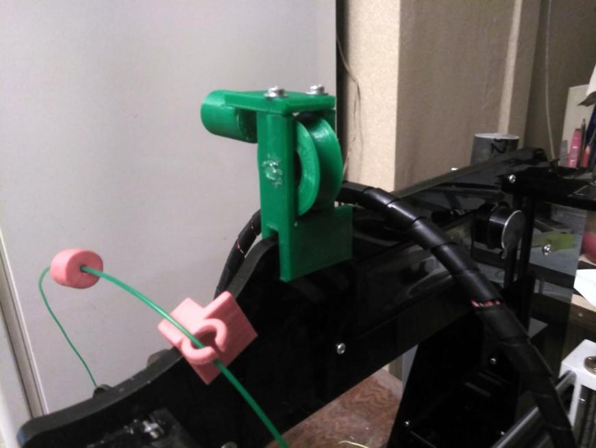 Очередной держатель нити для Prusa i3