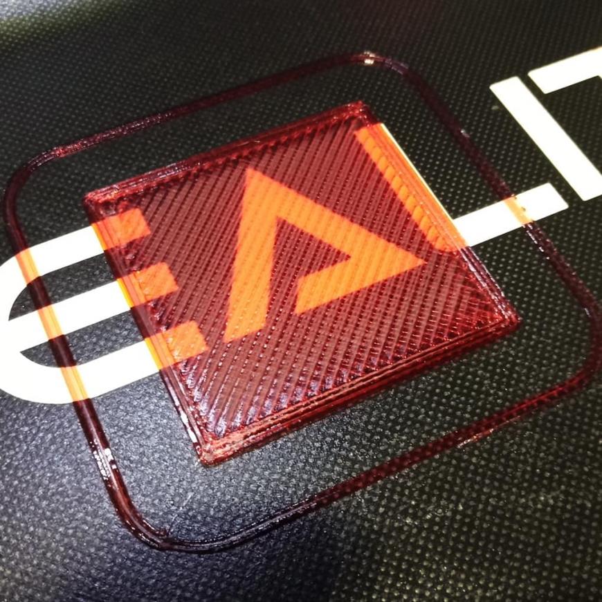 SolidFilament - Прозрачный цветной PET-G SolidFilament - Прозрачный цветной PET-G