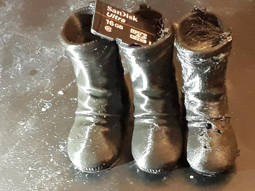 Три сапога.