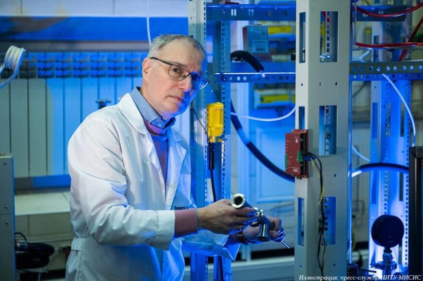 Ученые НИТУ МИСИС разработали антибактериальное покрытие для 3D-печатных титановых эндопротезов