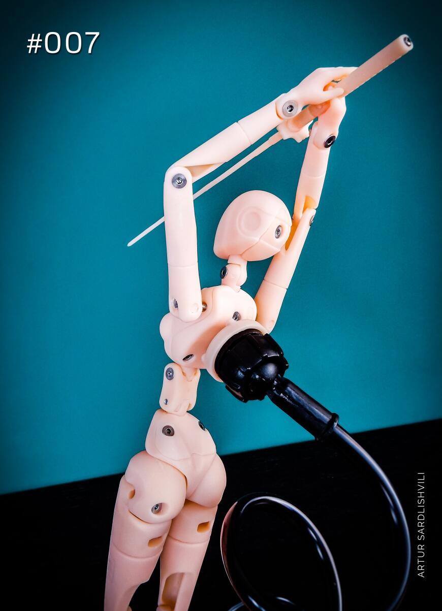 007 красавица и ее убойный аргумент…