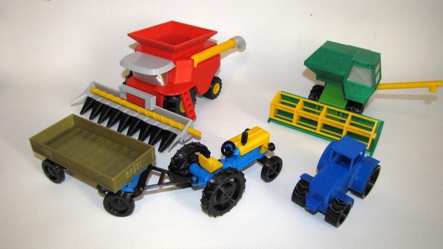 Небольшой парк техники... Из серии 