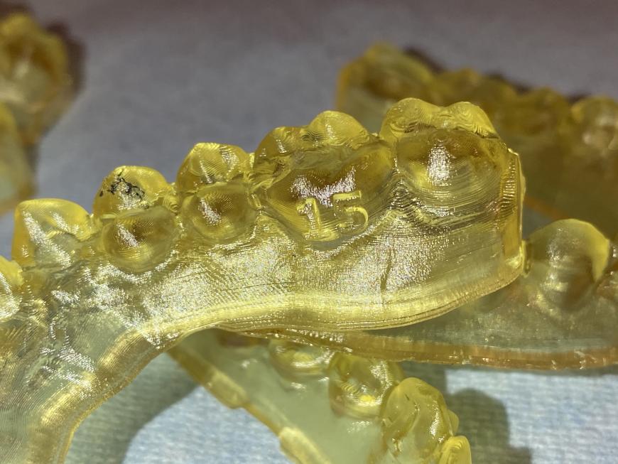 Челюсти из Harz labs Dental Yellow Clear на Hardlight Sirius