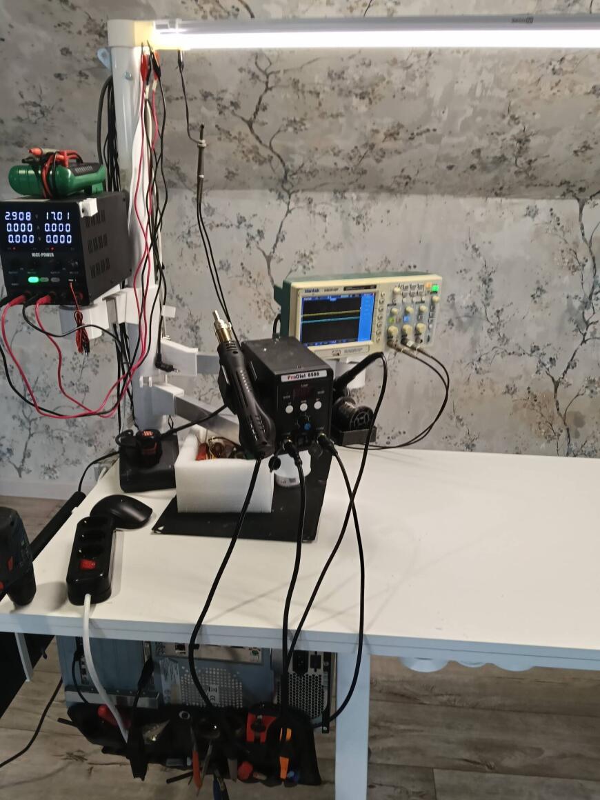 Башня для рабочего стола Башня для рабочего стола