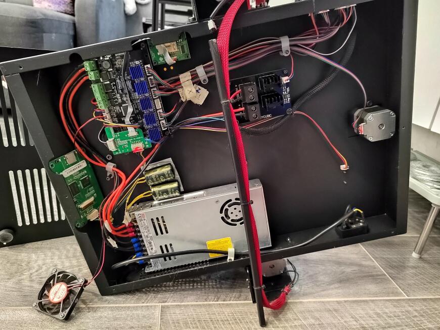 Делаем оружие персонажа Занка Ниджику из аниме Гачиакута + бонус