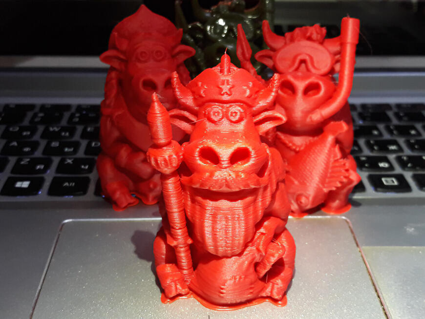 Игрушки на ёлку из HIPS и ABS Игрушки на ёлку из HIPS и ABS