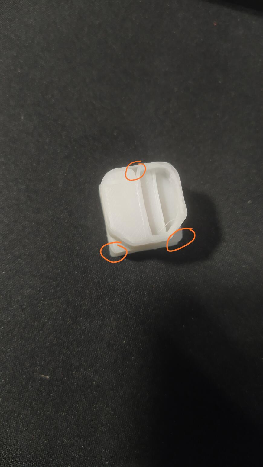 Некачественная крышка и скруглëнные углы Некачественная крышка и скруглëнные углы