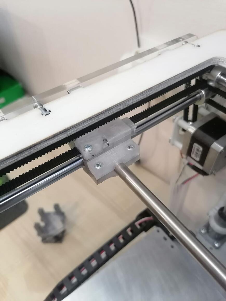 Обзор принтера с кинематикой от ultimaker.