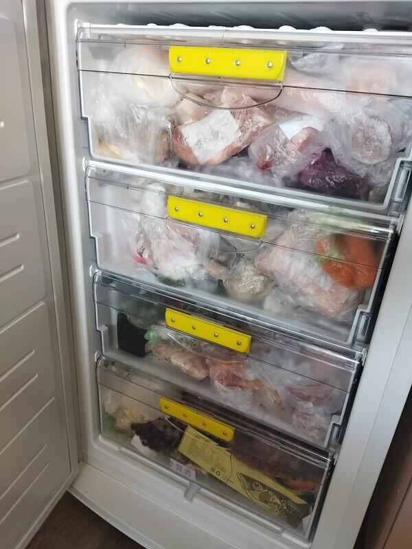 Ремонтируем ящики холодильника Atlant и испытываем PETG на морозостойкость