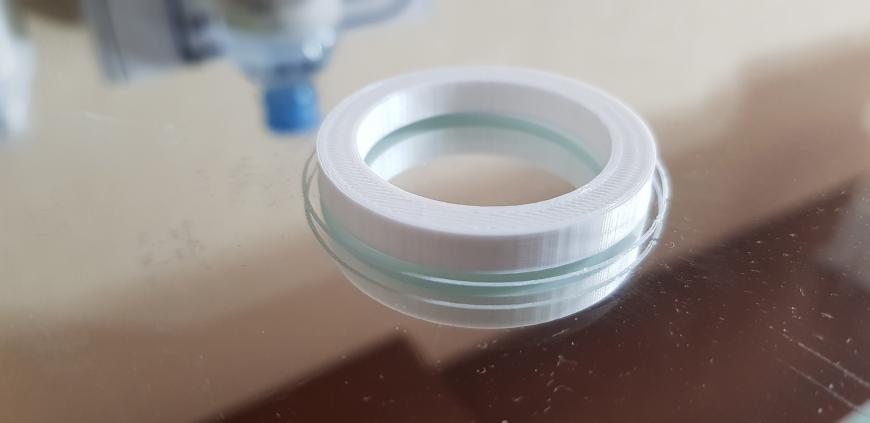 TPU FDPlast не спекаются стенки между собой