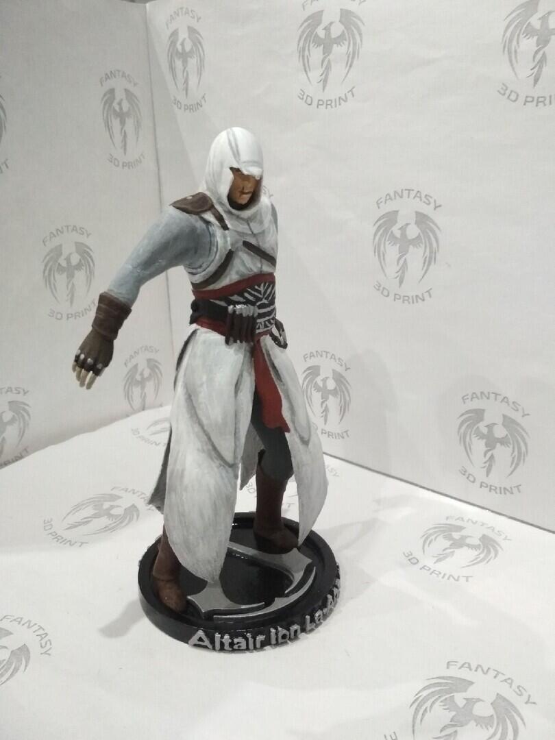 Альтаир ибн Ла-Ахад из серии игр Assassin's Creed