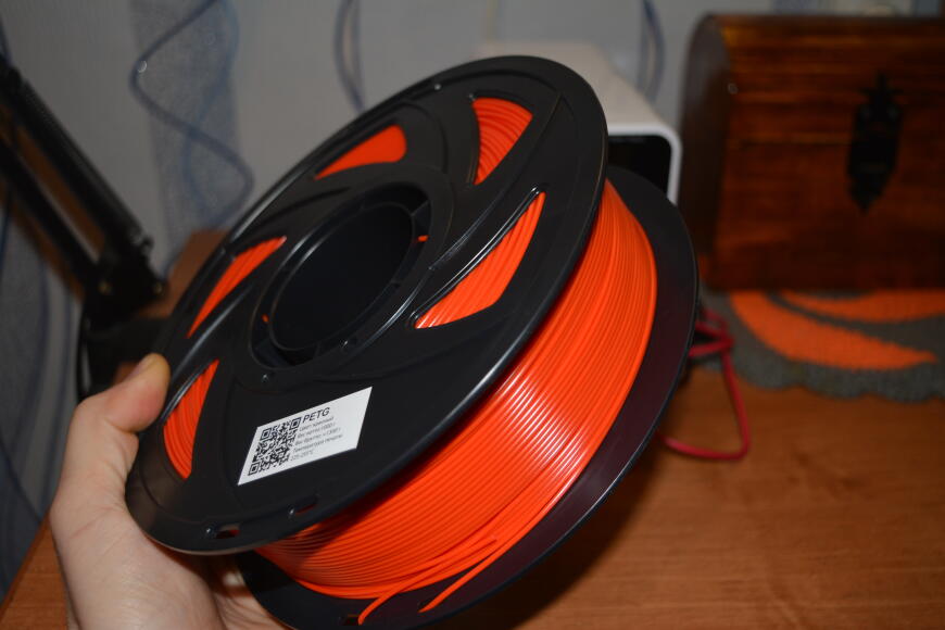 Обзор пластика PETG красный от RSCrossbridge