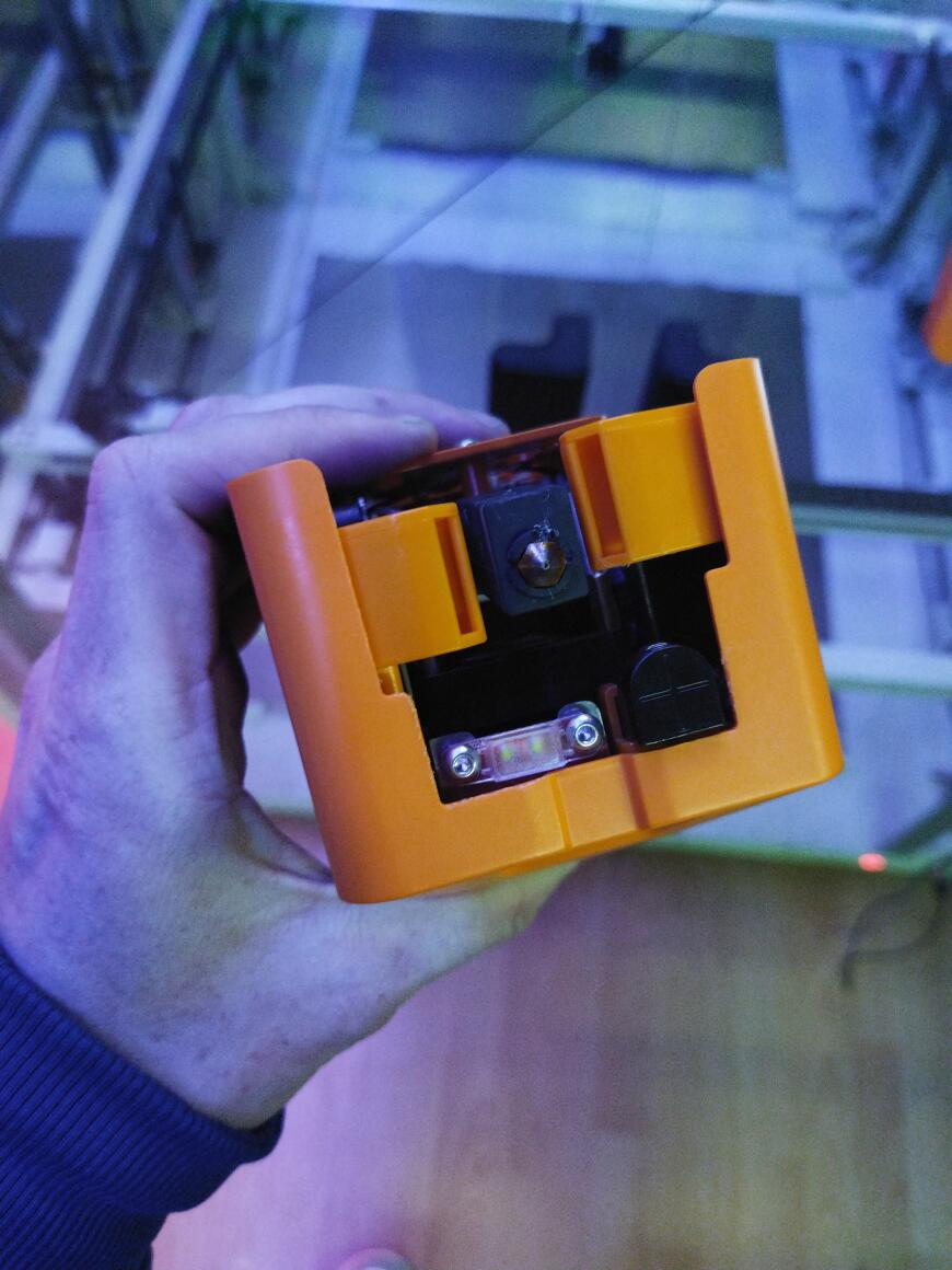 Обзор на Elegoo Orange Storm Giga