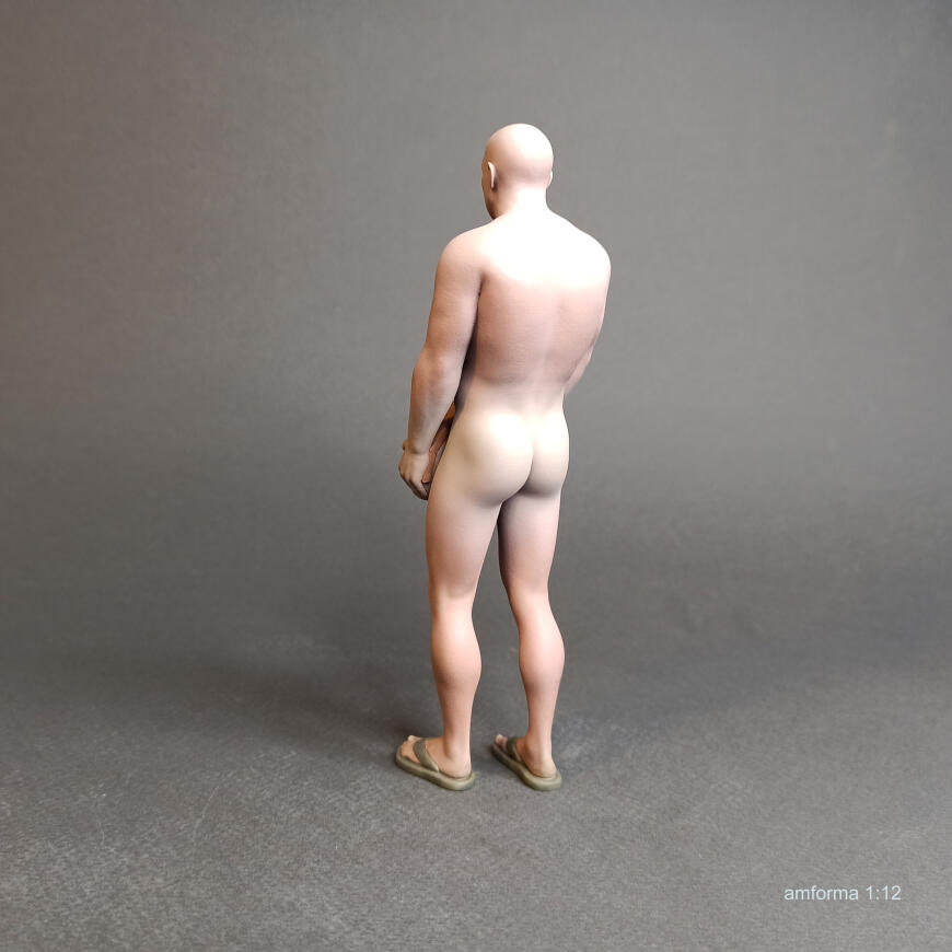 А договаривались мужиками посидим.