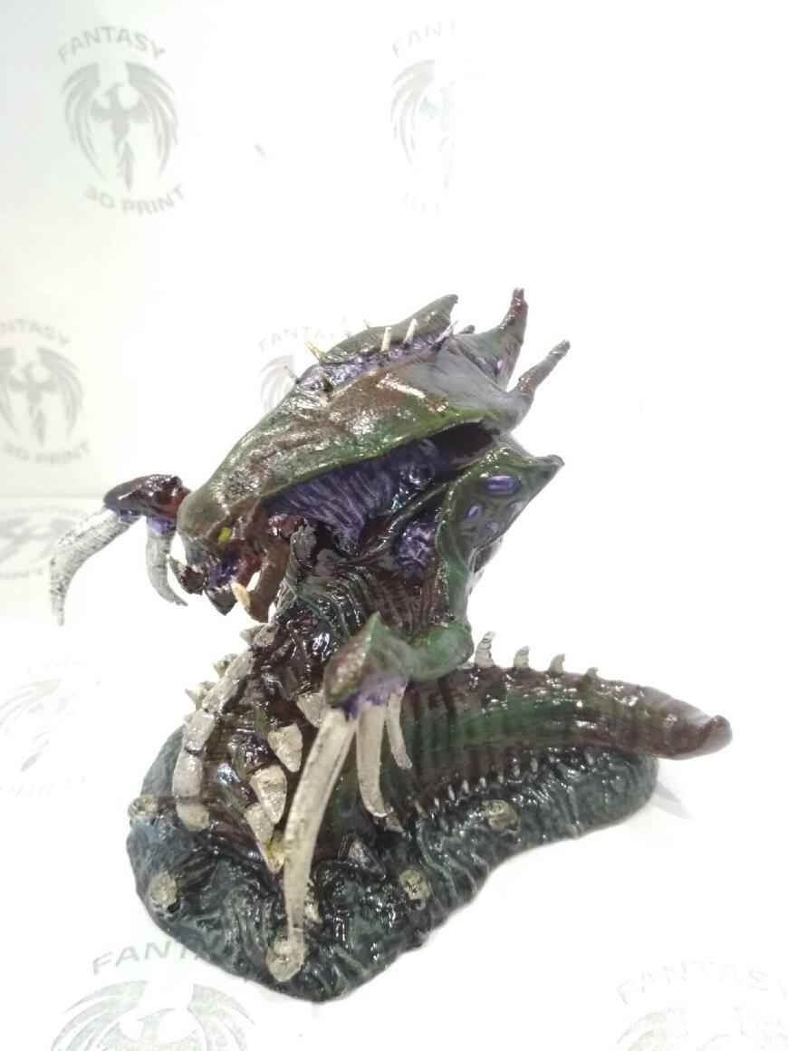 Еще один Гидралиск из гры Starcraft (маленький)