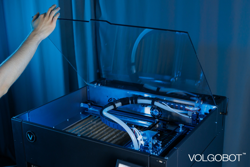 Новые модели Volgobot A4 C и A3 C: инженерная печать функциональными материалами с активной термокамерой