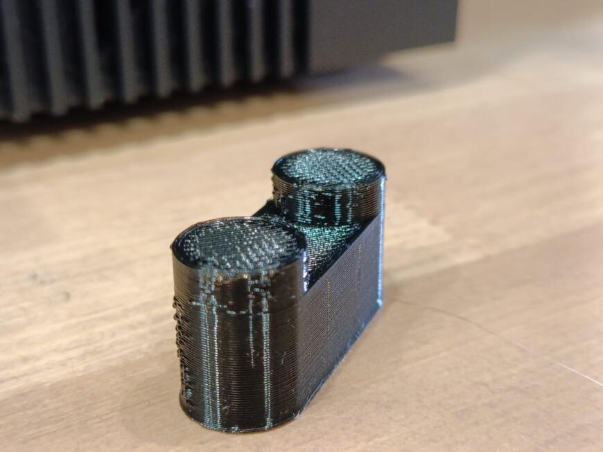 Вздутия пластика на круглых периметрах Вздутия пластика на круглых периметрах