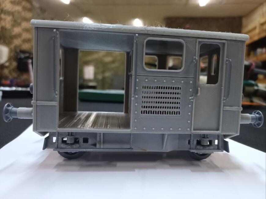 почти Модель железнодорожного трактора TM -2/2