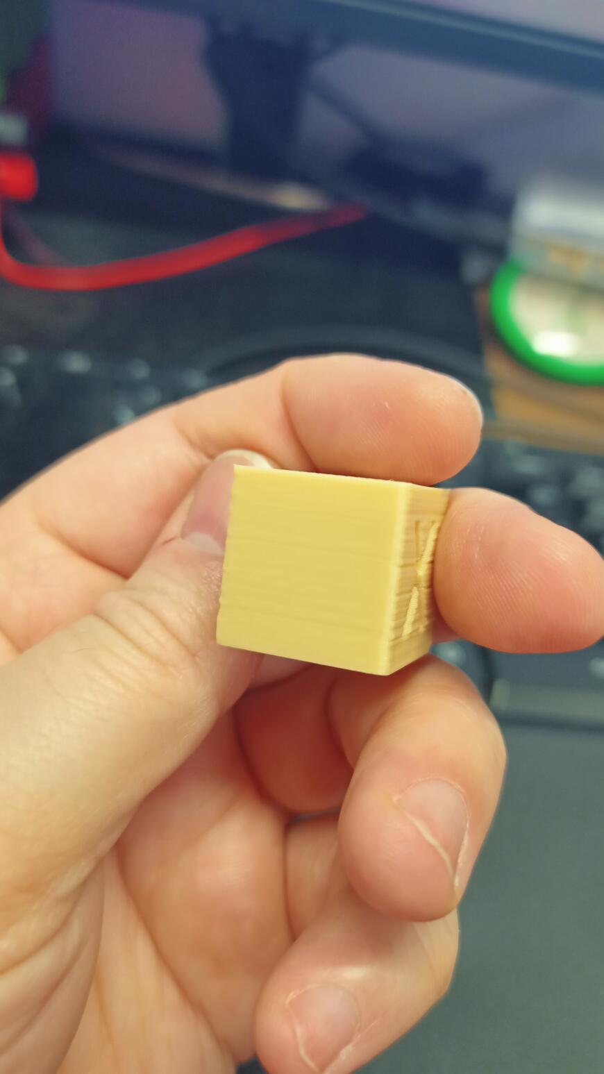 Странные полосы по оси Х Странные полосы по оси Х