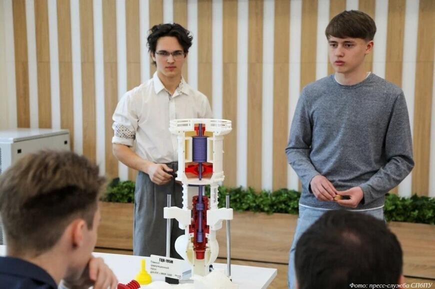 В СПбПУ прошел чемпионат по разработке и 3D-печати моделей оборудования АЭС