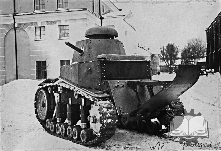 Советский легкий танк Т-18(мс-1) первая производственная серия.