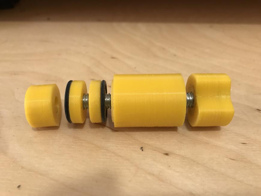 Super Bench Dog - крепление для перфорированной столешницы