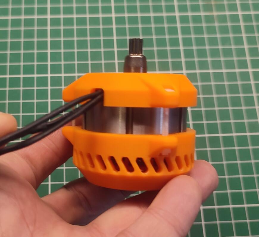 Отличный набор для замены внутренностей в шуруповерте и для DIY-самодельщиков.