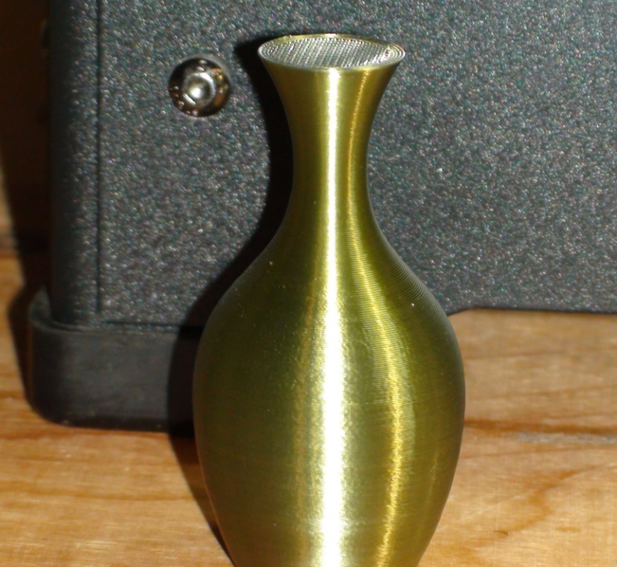 Шелковая ваза на Qidi Tech 1