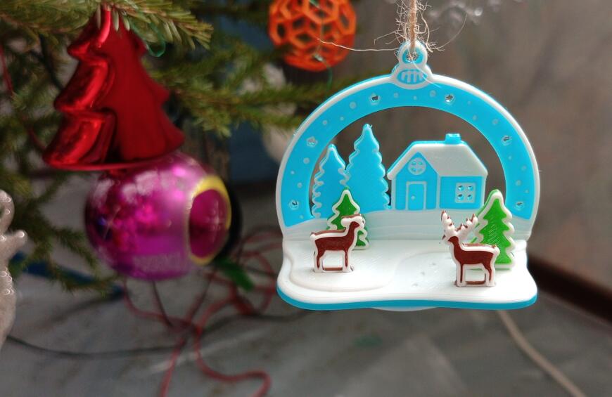 Скоро Новый ГОД ! Красивый плоский н объемный шарик