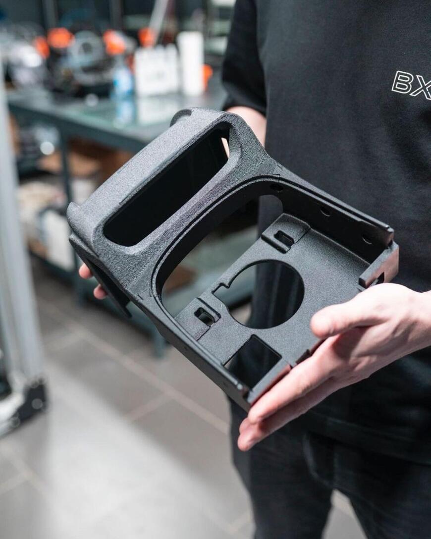 3D-печать и переделка Mercedes-Benz V-class в VIP