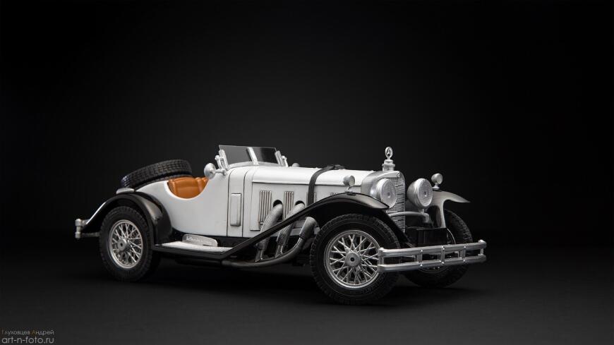 Реставрация масштабной модели 1928 Mercedes Benz SSK 1/18 от Bburago.