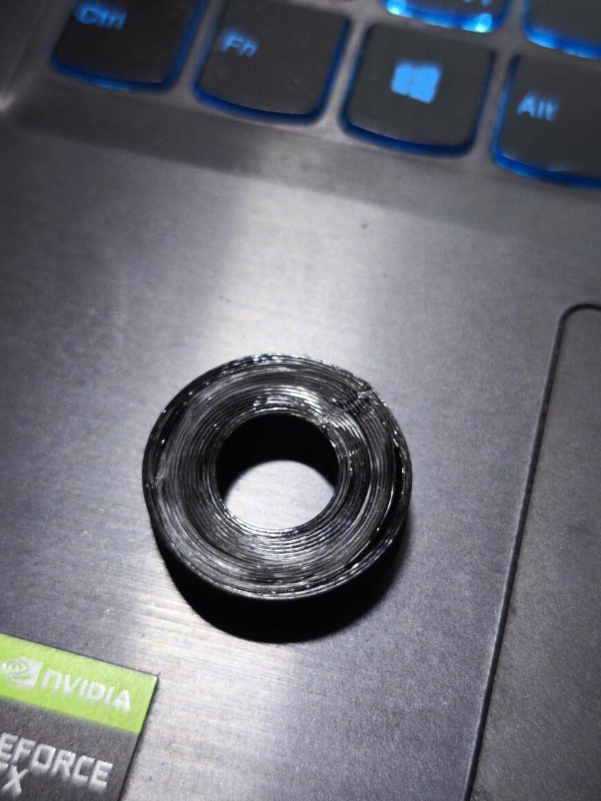 Щели при печати цилиндрических моделей Щели при печати цилиндрических моделей