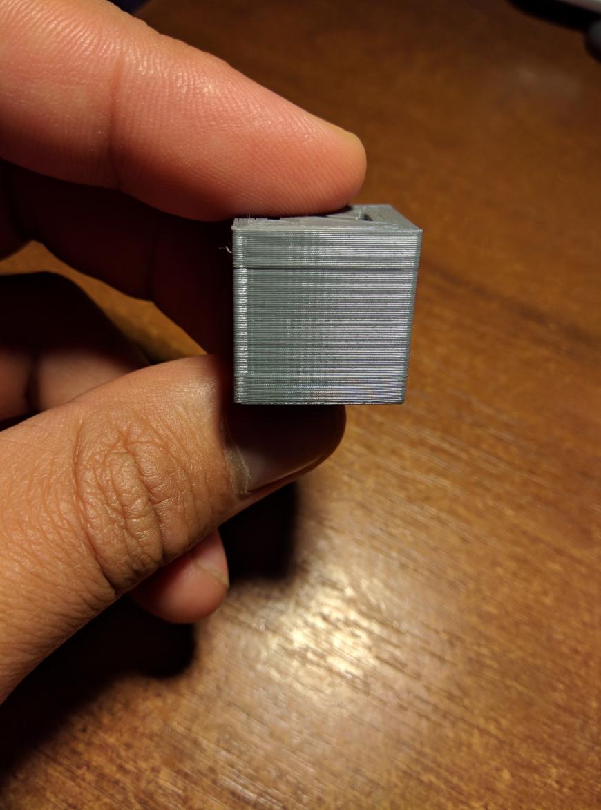 Дефект печати калибровочного кубика