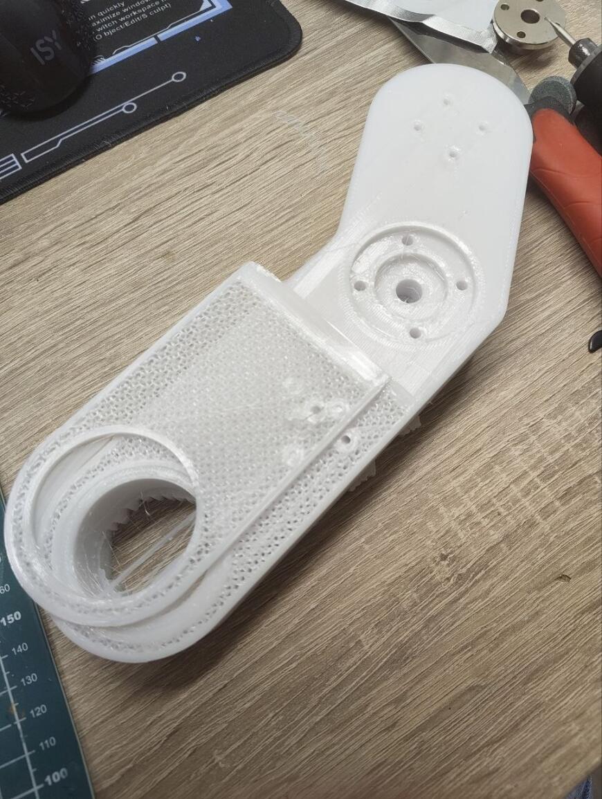 Съезжает слой при печати