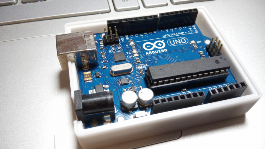 Еще один корпус для Arduino UNO