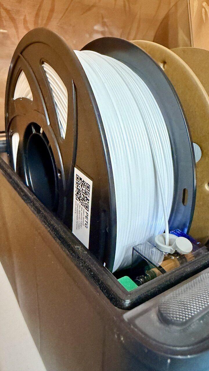 Российский PETG, который дерзко конкурирует с западными аналогам: От распаковки до готовой детали